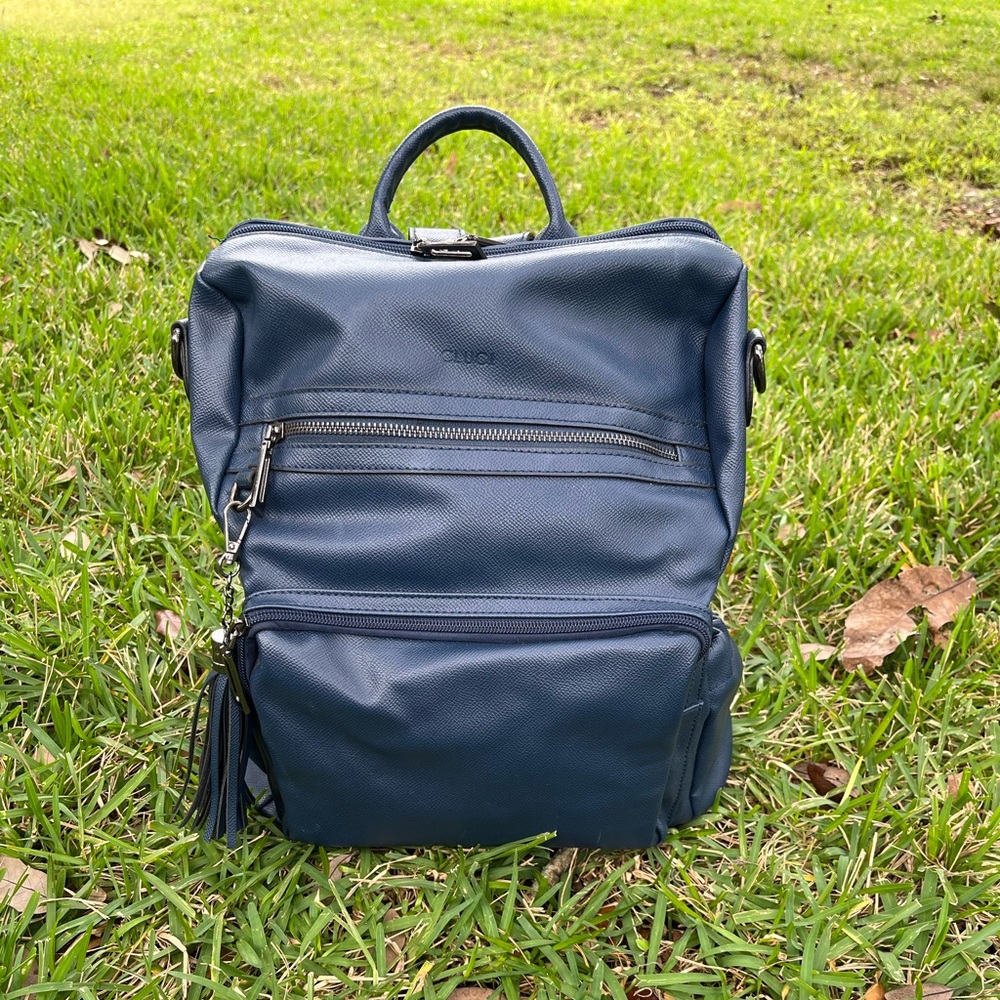 Cluchi Navy Backpack EUC